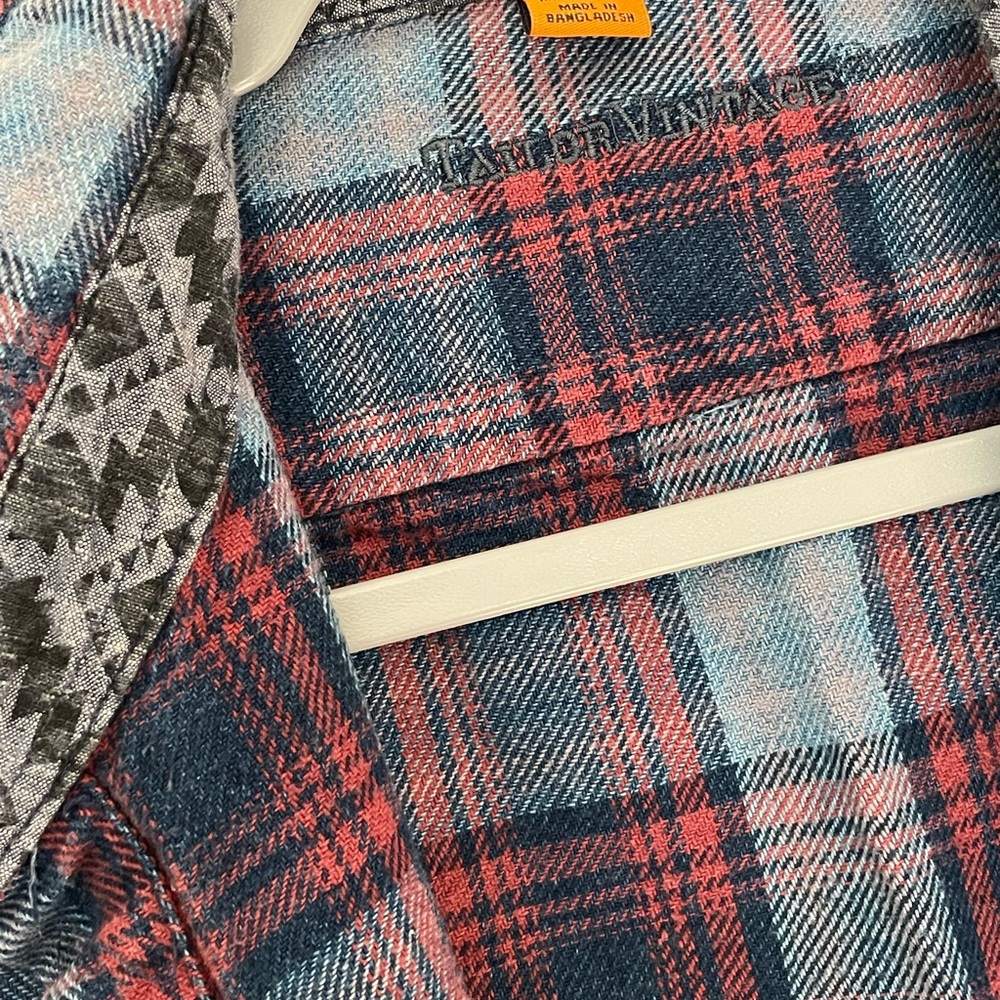 Authentic Vintage Button Down Large - Picture 6 of 6